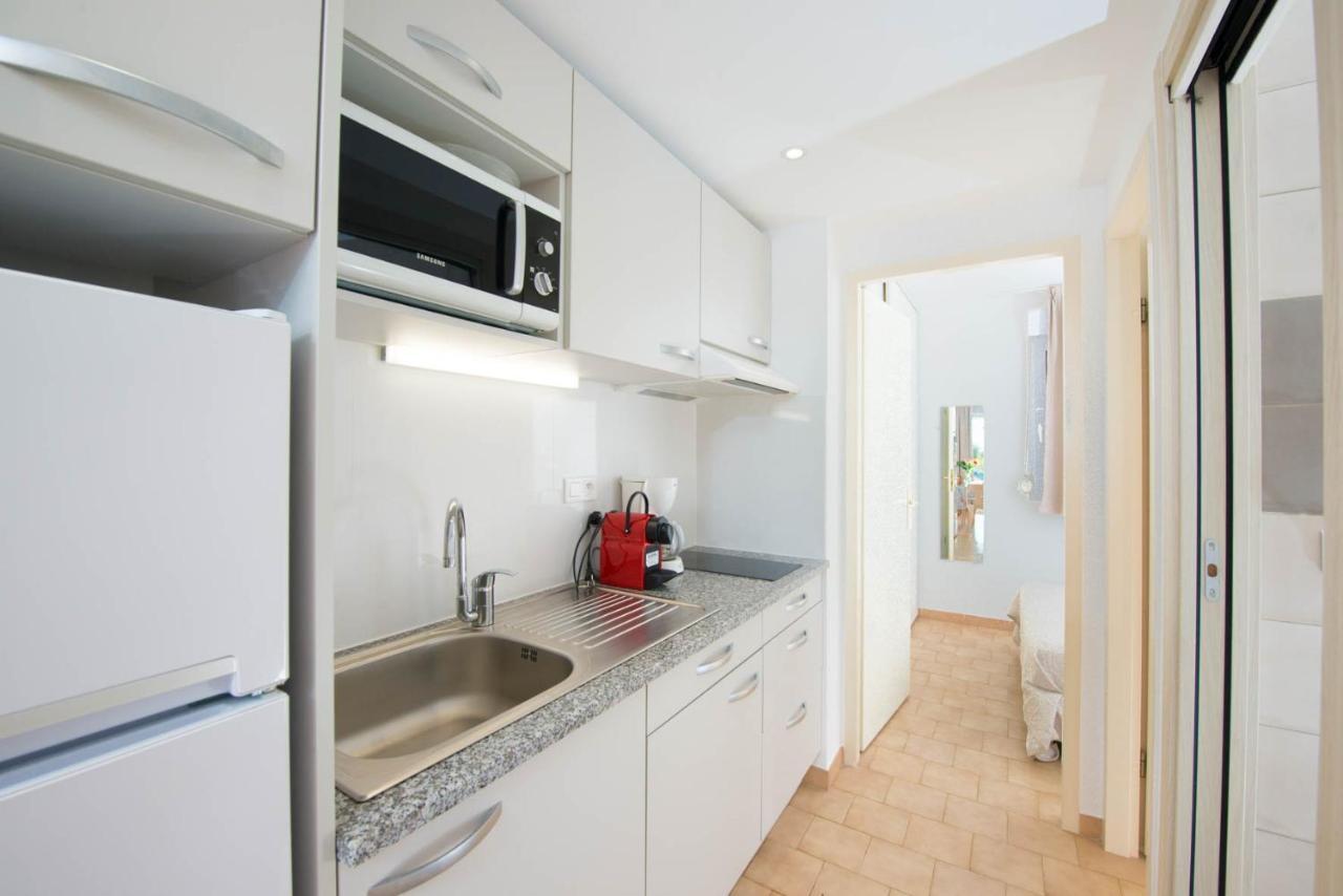 Residence Arinella ลูมิโอ ภายนอก รูปภาพ