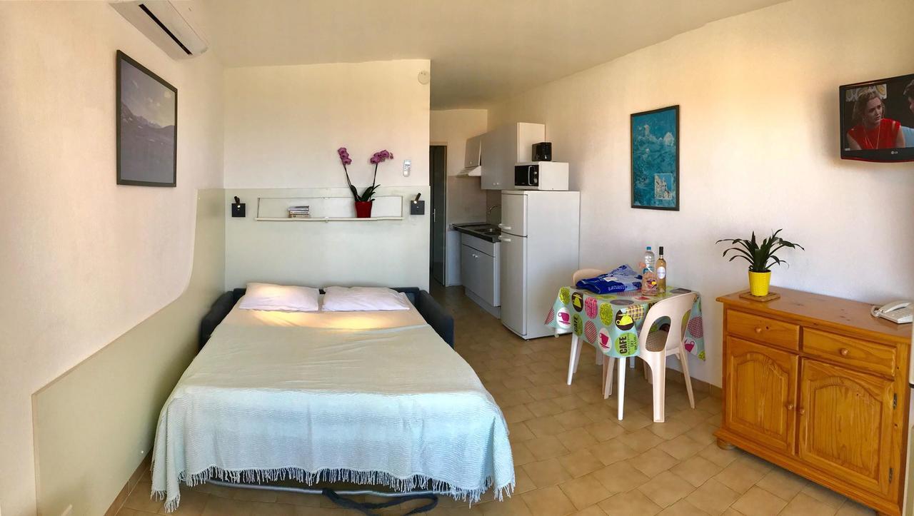 Residence Arinella ลูมิโอ ภายนอก รูปภาพ